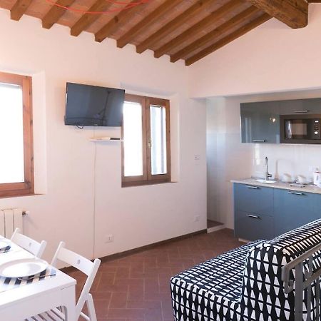 Altido Apt For 6 With Lovely Views 3 Mins To Corso Italia Pisa Esterno foto