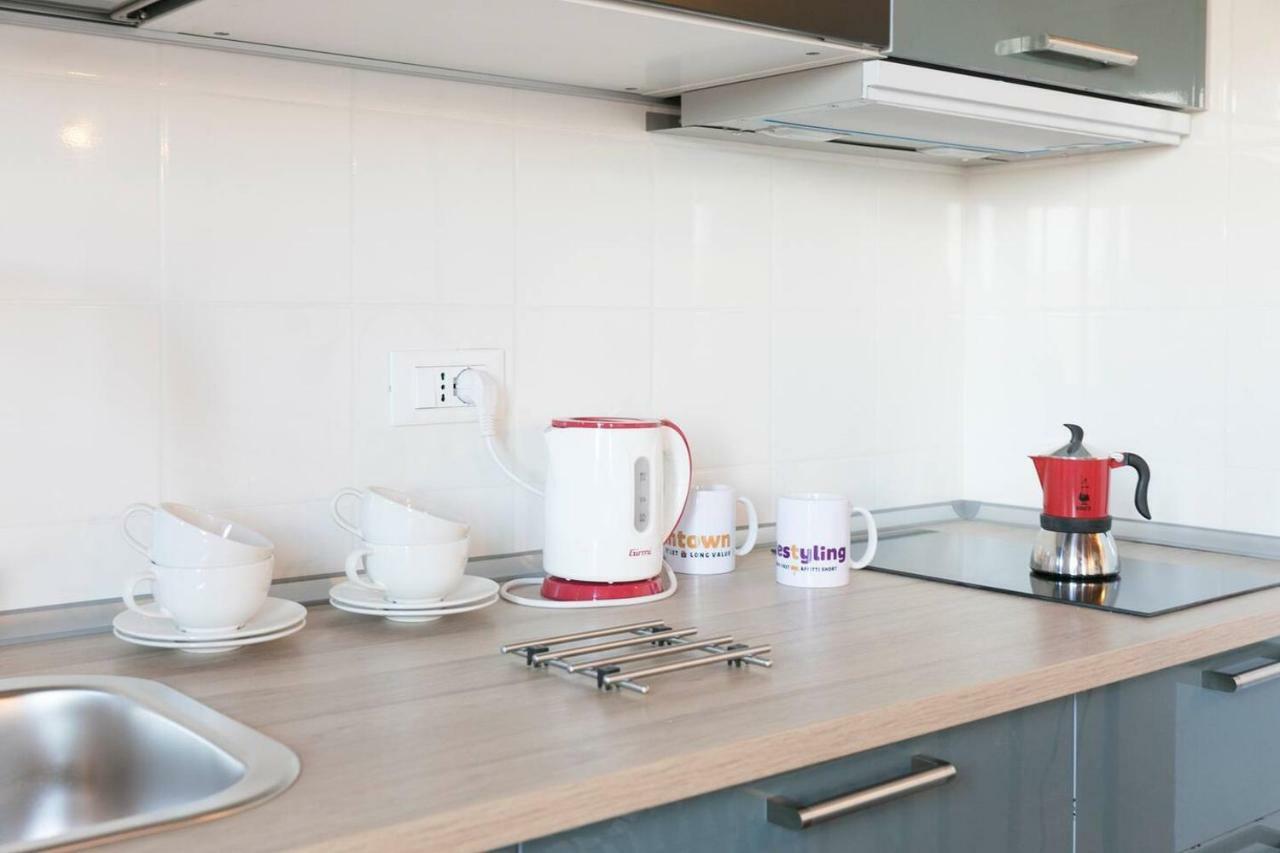 Altido Apt For 6 With Lovely Views 3 Mins To Corso Italia Pisa Esterno foto