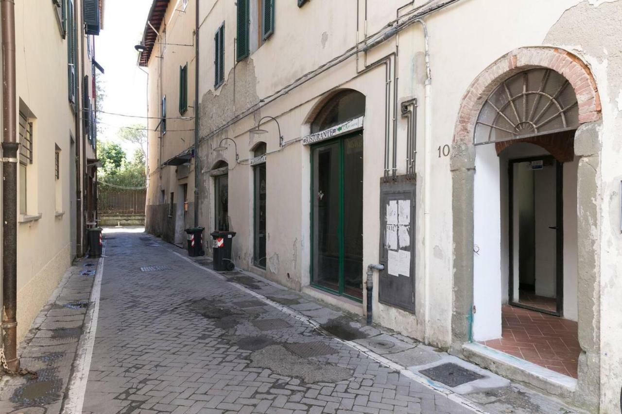 Altido Apt For 6 With Lovely Views 3 Mins To Corso Italia Pisa Esterno foto